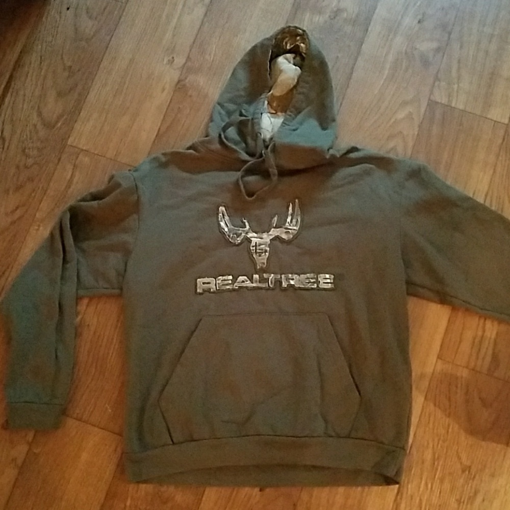 Green Realtree sweatshirt